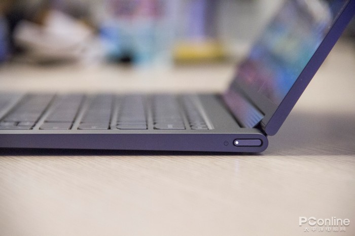 360度旋转电脑_360度翻转笔记本电脑_联想YOGAC940变形笔记本